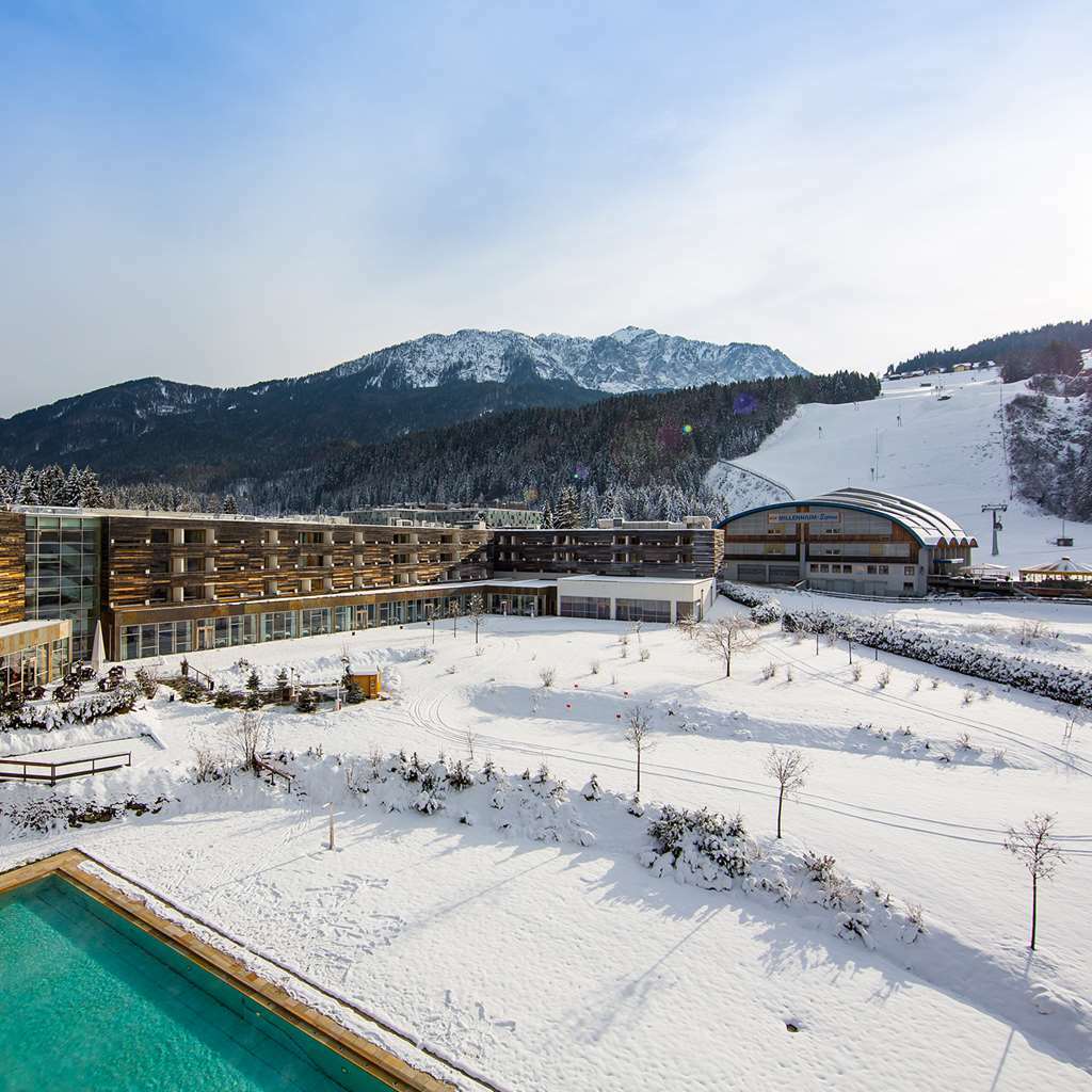 Falkensteiner Hotel & Spa Carinzia Superior Tröpolach Exterior foto